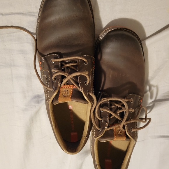 Merrell dark earth shoes - Picture 4 of 5